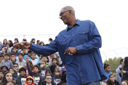 NBA Champ visits EPISD 